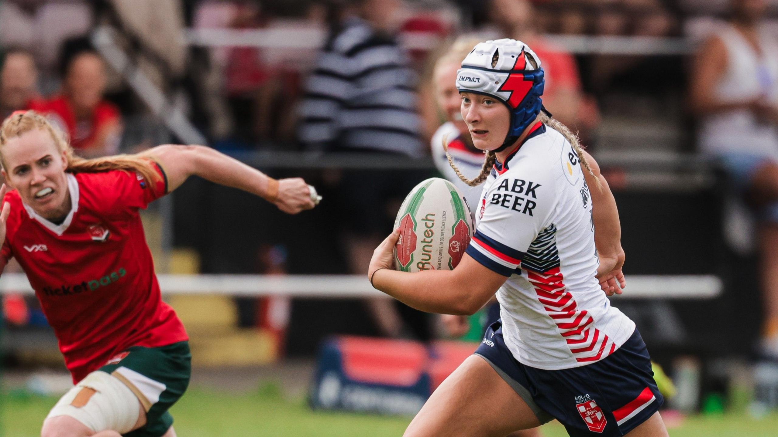 Rowe stars as England prove too strong for Wales